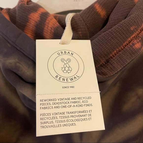 Nike Hoodie Medium Bleach Dye Upcycled Urban Renewal Spiral - Picture 3 of 13